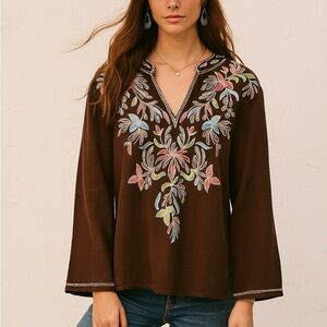 Anne Carson Vintage Embroidered Boho Bell Sleeve Linen Blend V Neck Blouse- Med